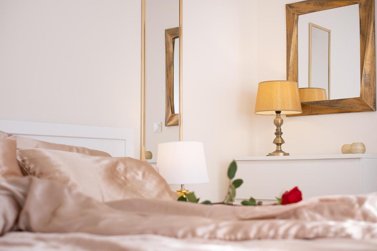 Nadiona Suites Red & Cream Corfu  Exterior foto